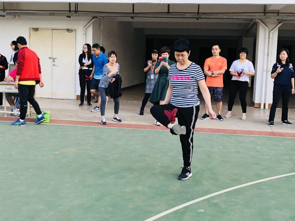 1575032185478599.jpg 1575032185478599.jpg